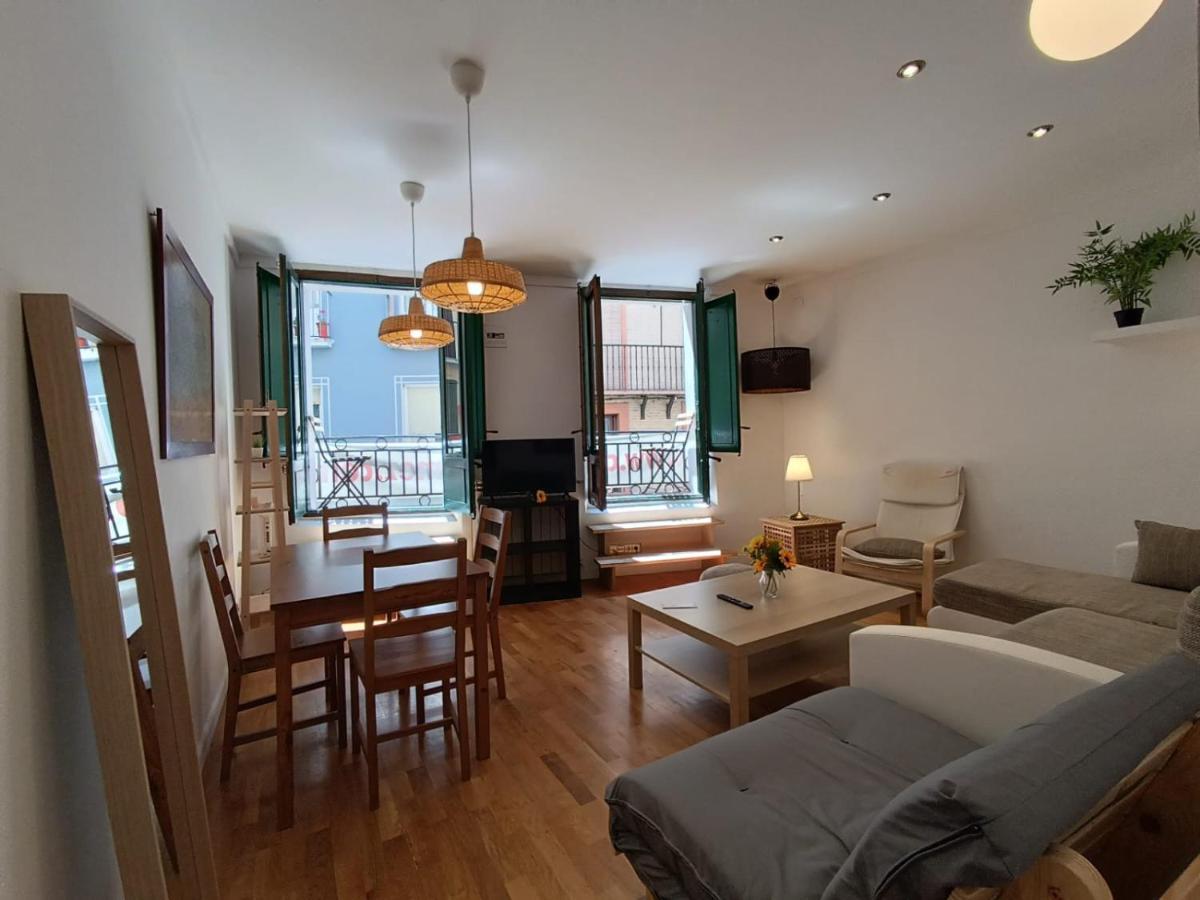 Apartament Tuapartamento Centro Estafeta Deluxe Pampeluna Zewnętrze zdjęcie